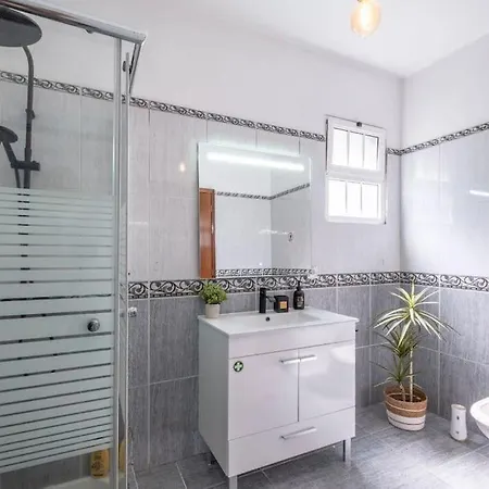Casa Almada * ריביירה בראבה