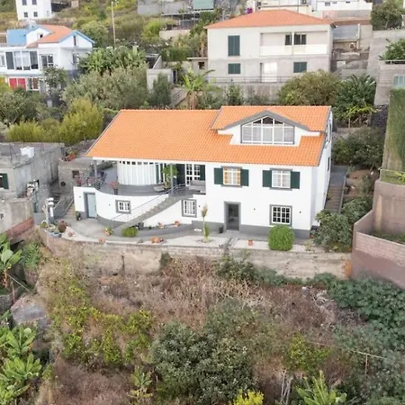 Casa Almada *