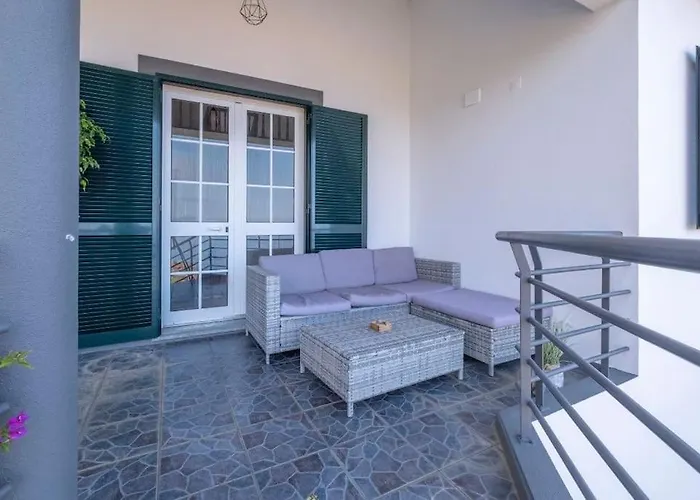 Casa Almada Tatil Evi