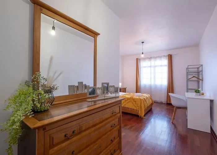 Casa Almada Tatil Evi