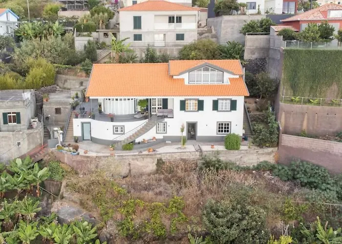 Casa Almada * 里贝拉布拉瓦